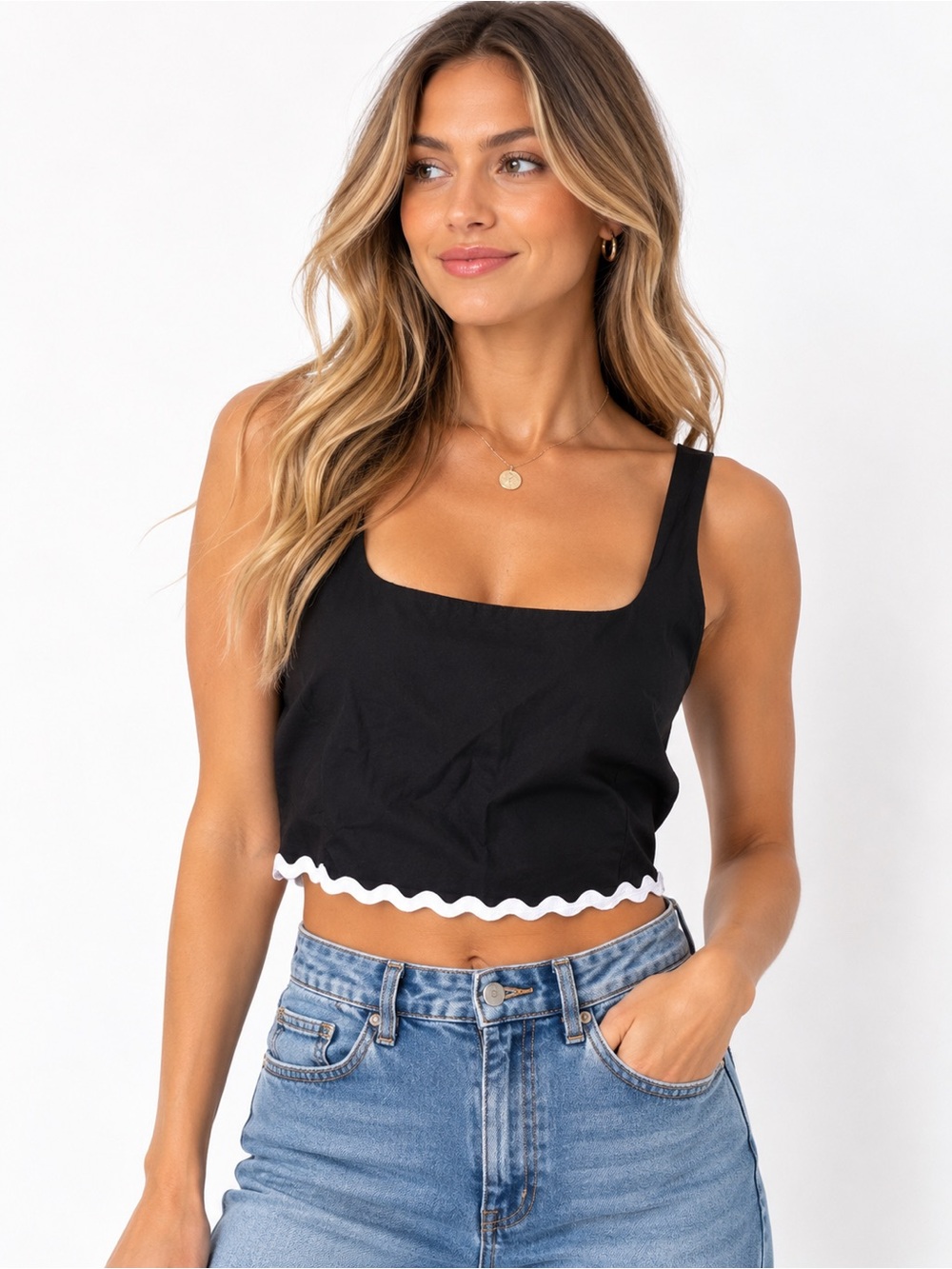 CeCe Black Cropped Tank Top White Ric Rac Trim XL NWT